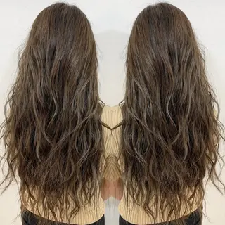 ロング カラー share 天王寺所属・みな /天王寺/艶カラーのヘアスタイル