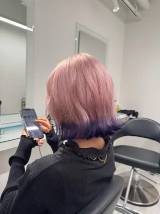 ミディアム カラー ヘアアレンジ ウルフカット×ハイ トーン職人🤍ゆうひのヘアスタイル