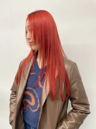 ロング オカモト ミユウのヘアスタイル