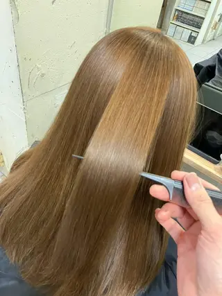 セミロング 髪質改善ストレート/ ブリーチ／渋谷　福田のヘアスタイル