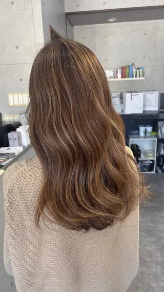 セミロング REVE美容室 REVEマツエクのヘアスタイル