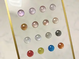 ネイル 幸岡 希和のネイルデザイン