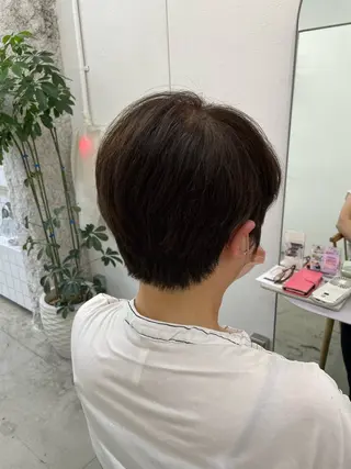 ショート 山下 悠月のヘアスタイル