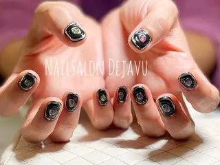 ネイル Nail salon Dejavu 🌿のネイルデザイン
