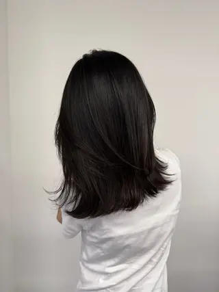 ミディアム カラー KNOWHOW/思川 阿耶のヘアスタイル