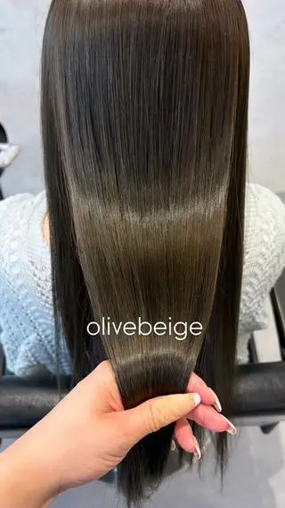 セミロング 柴田樹/大人可愛い 艶髪カラー/髪質改善のヘアスタイル