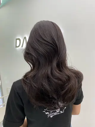 ロング カラー 上品モテヘア🩶 karen🩶のヘアスタイル