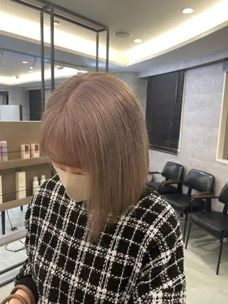 ミディアム ♡似合わせハイトーン ♡maiのヘアスタイル