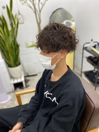パーマ メンズ ハイライト 特化　須永🐶のヘアスタイル