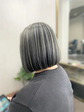 ミディアム カラー ＳＨＩ ＺＵのヘアスタイル