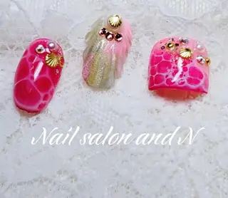 ネイル and Nのネイルデザイン