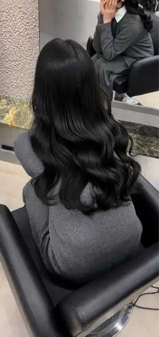 ロング カラー shuse /艶カラー  栄のヘアスタイル