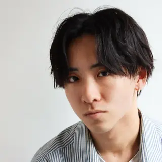 メンズ フェザーパーマ/ 曲がる矯正/酒井壮大のヘアスタイル