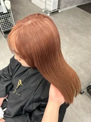 セミロング カラー ヘアアレンジ MOMO艶髪 🩵モテカラーのヘアスタイル