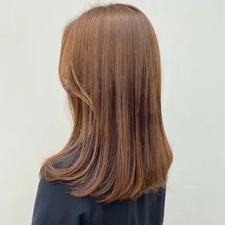 セミロング カラー 惣木 菜穂のヘアスタイル