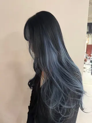 ロング カラー 近藤 詩桜のヘアスタイル