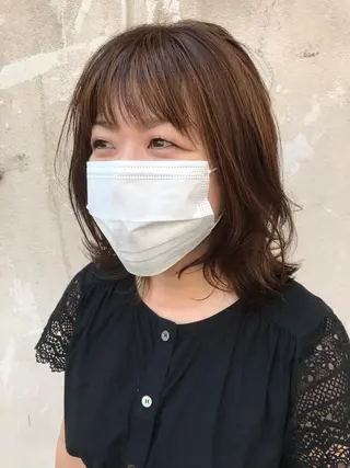 セミロング さの あやねのヘアスタイル