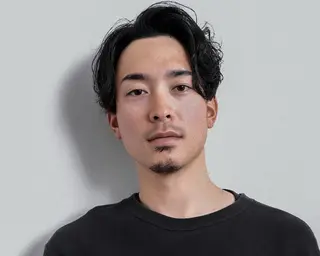 ショート パーマ メンズ ツイスパ/波巻き対応 メンズ特化　石川愛理のヘアスタイル