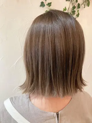 カラー シマダ アユミのヘアスタイル
