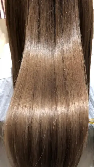 ロング 髪質改善韓国レイヤー カット内田智大のヘアスタイル