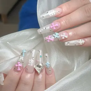 ネイル Maggie Nail🦩のネイルデザイン
