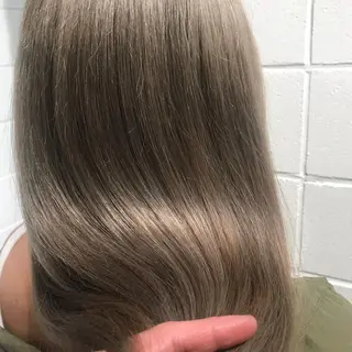 ロング サイレント美容師 アイリィのヘアスタイル