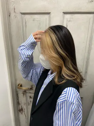セミロング カラー 🦭☪️Azumi 縮毛矯正☪️🦭のヘアスタイル