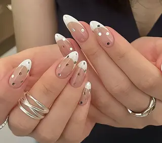 ネイル エリ🫧 nail池袋東口のネイルデザイン
