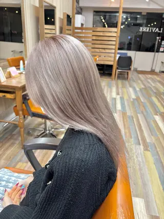 ミディアム カラー 木下 みさきのヘアスタイル