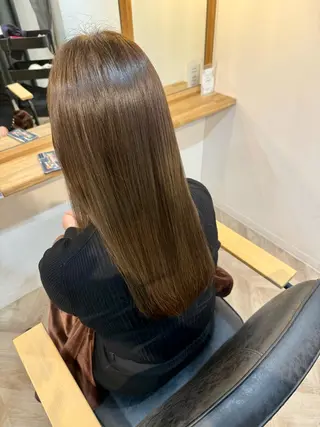 セミロング カラー 吉田 明弘のヘアスタイル