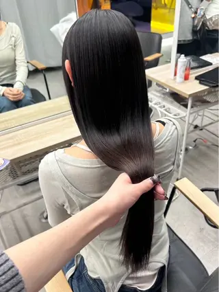 セミロング ARISA︎ メンズハイトーンのヘアスタイル
