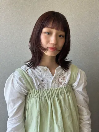 ミディアム call所属・Fujii Naoのヘアスタイル