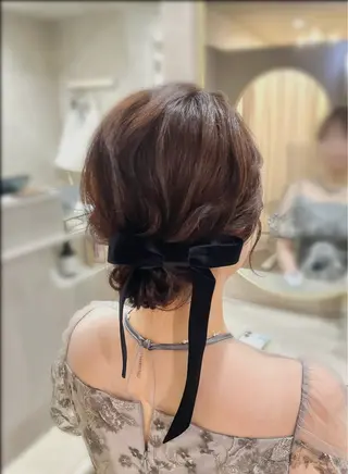 ミディアム ヘアアレンジ セットサロンCURE YUKIOKAの眉毛・アイブロウイメージ