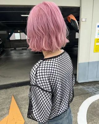 ショート カラー ハイトーン/ショート 村上淳乃🐥のヘアスタイル