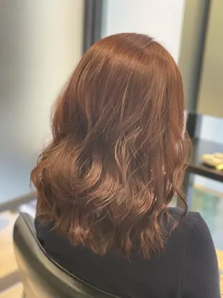 ミディアム カラー ヘアアレンジ 髪質改善×ハイトーン 中田啄也のヘアスタイル