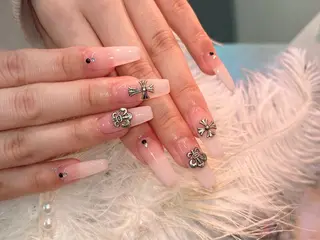 ネイル Glow Nail スカルプ専門店のネイルデザイン
