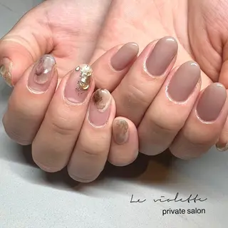 ネイル le violetteのネイルデザイン