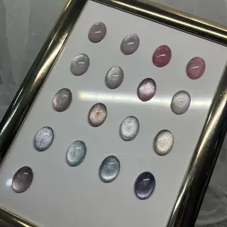 ネイル 鈴木 愛のネイルデザイン