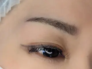 アイブロウ Belles  Ailesのマツエク・マツパデザイン