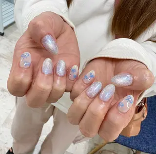 ネイル 吉田 里菜のネイルデザイン