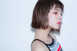 ミディアム パーマ 🧸艶々韓国ヘア 🧁mizunaのヘアスタイル
