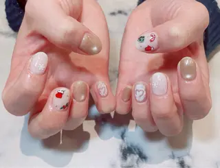 ネイル 奥田 加奈子のネイルデザイン