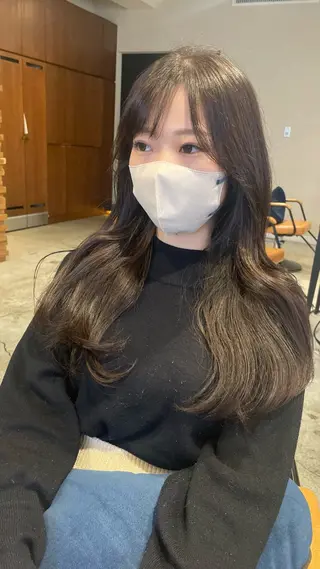 ロング のり🐼顔まわり/ 韓国/レイヤーカットのヘアスタイル