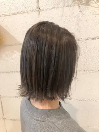 ショート カラー ひろせ かなのヘアスタイル