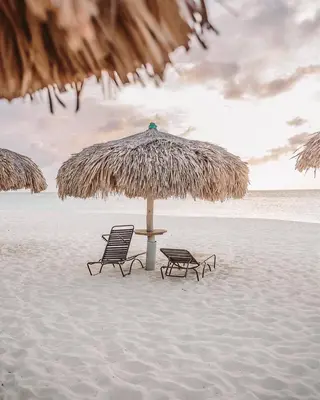 𝐘𝐎𝐒𝐇𝐈 𝐌𝐈🌞🏝のマツエク・マツパデザイン