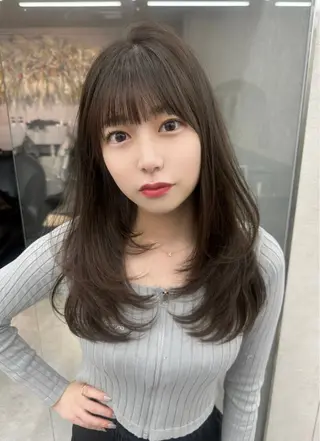 セミロング 韓国ヘア/レイヤー Londエレンのヘアスタイル
