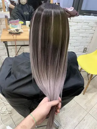 ミディアム カラー ROSEL末吉 海渡のヘアスタイル