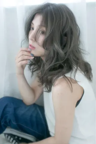 セミロング カラー chouchou 心斎橋のヘアスタイル