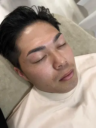 メンズ アイブロウ BeBe studio所属・山添 奏子のその他イメージ