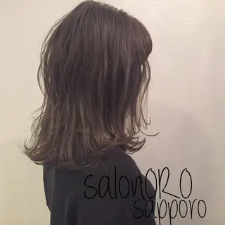 ミディアム カラー 池田 真由美のヘアスタイル